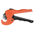 Semi-rigid pipe cutter