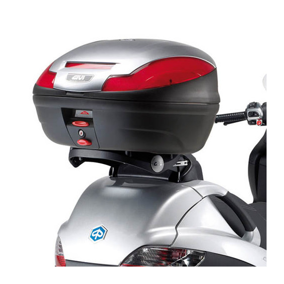 mount Piaggio MP3