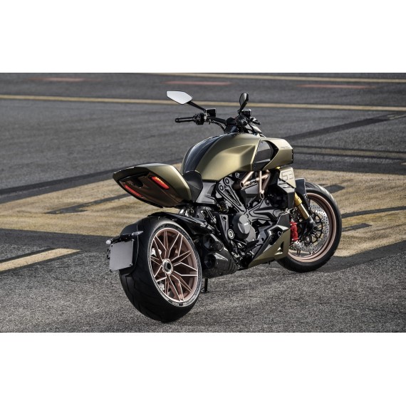 DUCATI DIAVEL 1260 (16-22)