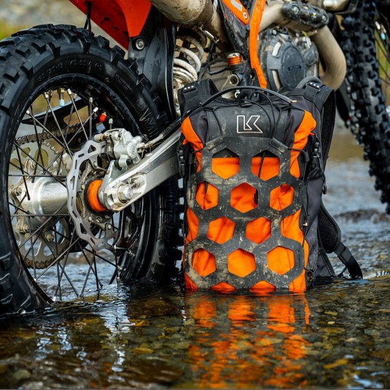 KRIEGA BACKPACK - TRAIL 18, ORANGE